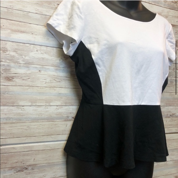 🍀4/$10 Banana Republic Colorblock Peplum Blouse - Picture 4 of 8